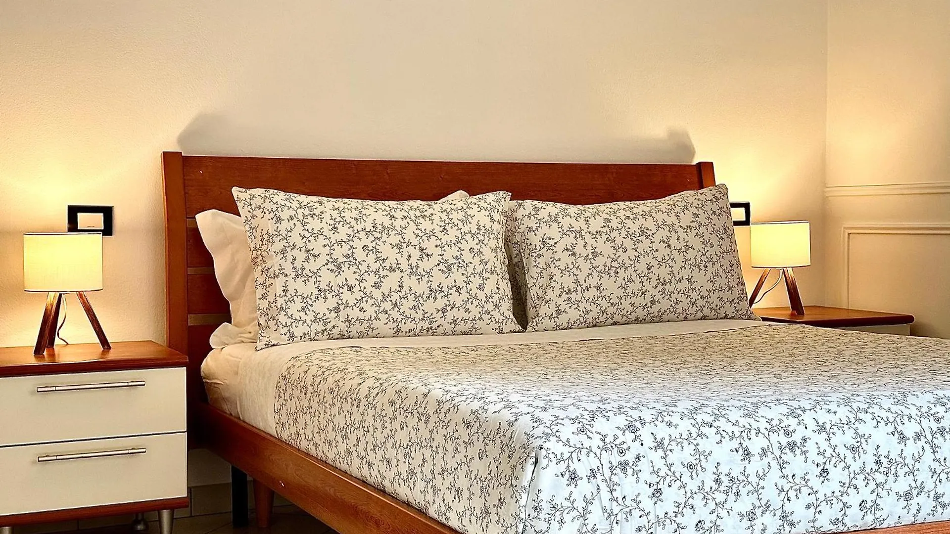 Domus Sofia Historic Center Rimini Apartment